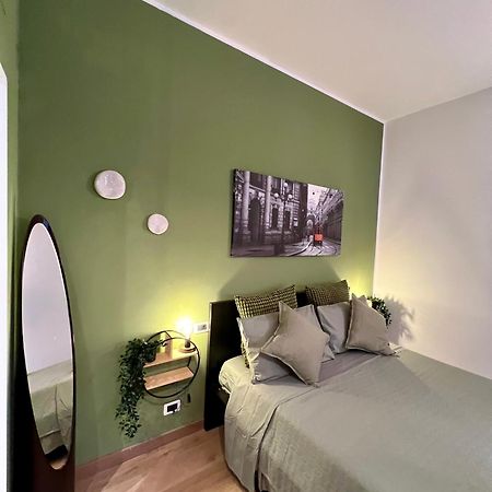 La Bella Milano Charme Apartment 3 Km Away From Duomo/ Netflix & Wi-Fi Included Kültér fotó