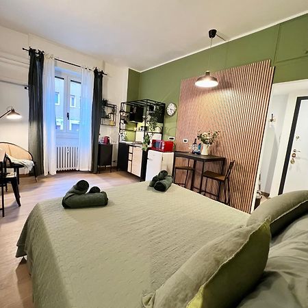 La Bella Milano Charme Apartment 3 Km Away From Duomo/ Netflix & Wi-Fi Included Kültér fotó